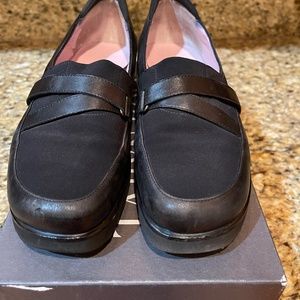 Taryn Rose Black Loafer